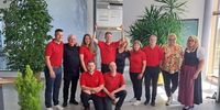 Foto: Sgi Waldenburg / Titelverteidiger Waldenburg präsentiert stolz den Meisterspiegel. Den möchte der Verein mit mehr Flexibilität im Kader verteidigen.