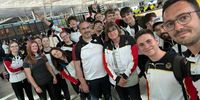 Foto: DSB / Selfie vom Bogen-Team für den Youth Cup in Sofia.