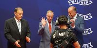 Foto: DSB / Hochzufrieden! ISSF-Präsident Luciano Rossi und DSB-Präsident Hans-Heinreich von Schönfels waren angetan vom Weltcup in München. Ganz links DSB-Bundesreferent Gewehr Manfred Schumann.