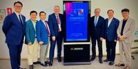 Foto: DSB / DSB-Präsident Hans-Heinrich von Schönfels und Bundesgeschäftsführer Jörg Brokamp trafen sich in Gwangju mit Vertretern der Schießsport-WM 2027 in Daegu.