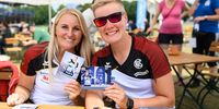 Foto: Eckhard Frerichs / Katharina Bauer und Michelle Kroppen würden ihre Autogrammkarte gerne um den DM-Titel 2021 erweitern.
