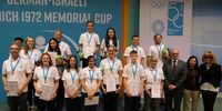 Foto: DSB / Gruppenfoto mit den deutschen und israelischen Athleten sowie rechts Michael Rohar, Carmela Shamir und Michal Shahar.