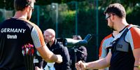 Foto: TAT / Florian Unruh und Maximilian Weckmüller werden beim Bundesligafinale als die beiden besten Schützen der Vorrunde ausgezeichnet.
