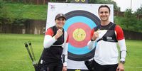 Foto: DSB / Greifen nach bärenstarken Leistungen im Mixed nach der Bronzemedaille: Katharina Bauer und Moritz Wieser.