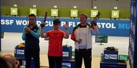 Foto: DSB / Die drei Medaillengewinner mit der Luftpistole: Der Kasache Valeriy Rakhimzhan, der Chinesew Kai Hu und Christian Reitz.
