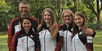 Foto: Harald Strier / Das Sportpistolen-Team v.l.: Co-Trainer Thomas Karsch, Monika Karsch, Doreen Vennekamp, Bundestrainerin Claudia Verdicchio-Krause und Michelle Skeries.
