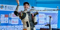 Foto: ISSF / Kann etwas entspannter in die WM-Qualifikation gehen, weil sie im KK 3x20 gesetzt ist: Anna Janßen, hier nach ihrem Weltcup-Sieg in Granada.