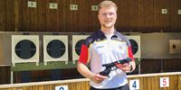 Foto Schallus: Susann Eberlein - Regionalverbund Thüringer Wald e.V. / Für Arne Schallus ist die WM in Suhl ein echtes Heimspiel.